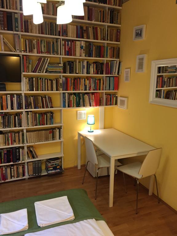 Club Apartments & Rooms Budapest Phòng bức ảnh