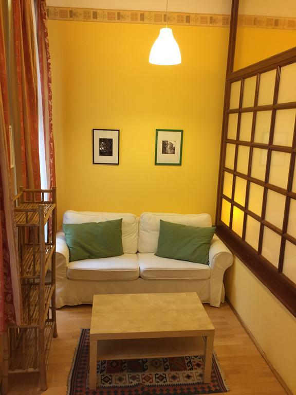 Club Apartments & Rooms Budapest Phòng bức ảnh