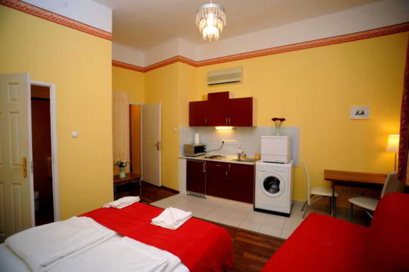 Club Apartments & Rooms Budapest Ngoại thất bức ảnh