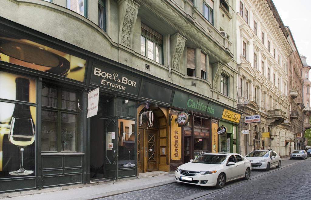 Club Apartments & Rooms Budapest Ngoại thất bức ảnh